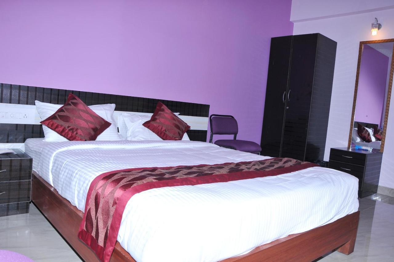 Brahma Inn Bangalore Extérieur photo