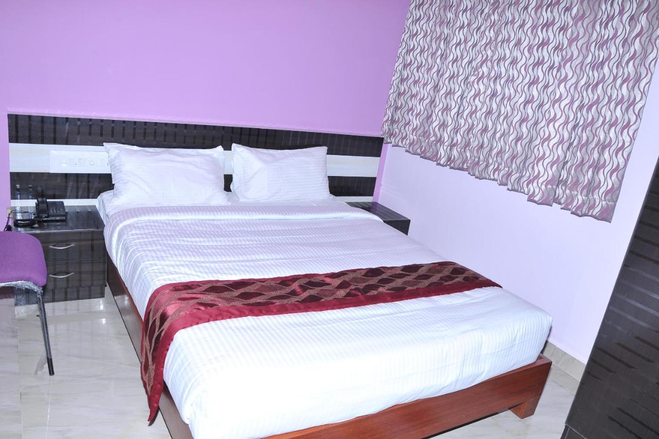 Brahma Inn Bangalore Extérieur photo